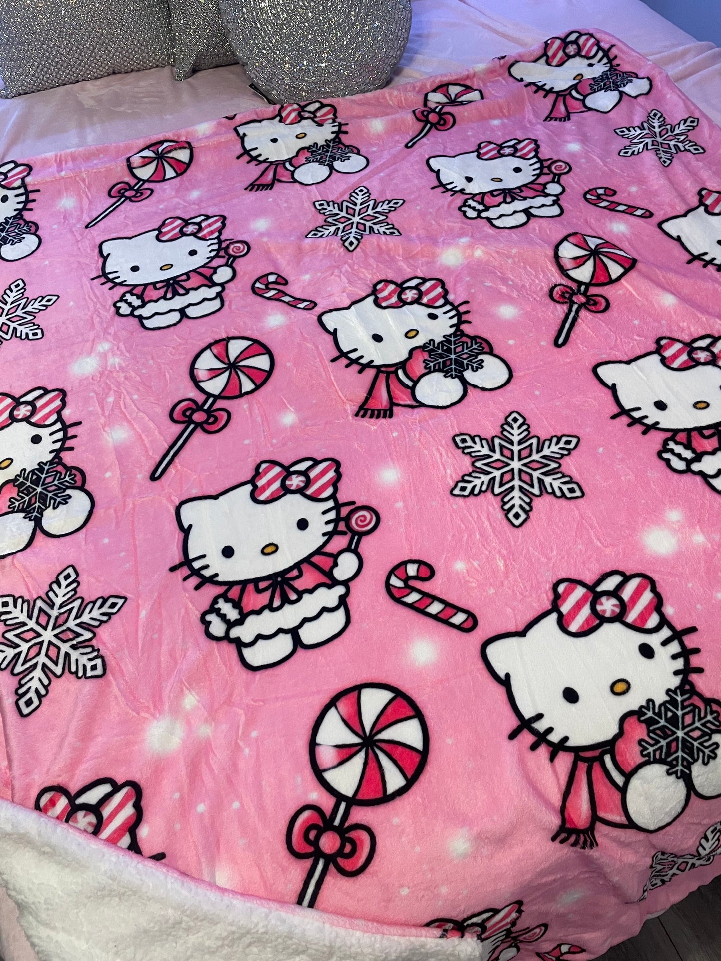 Hello Kitty Candy Cane Blanket