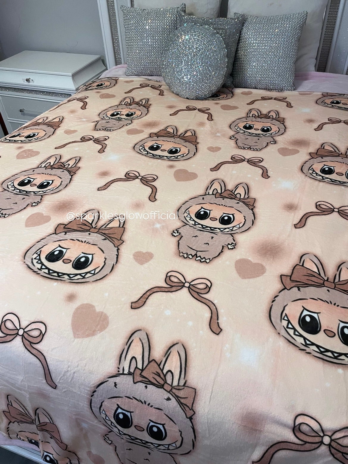Labu Brown Plush Blanket