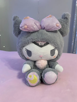 Kuromi Pijama 8” Plush Sanrio Liscensed
